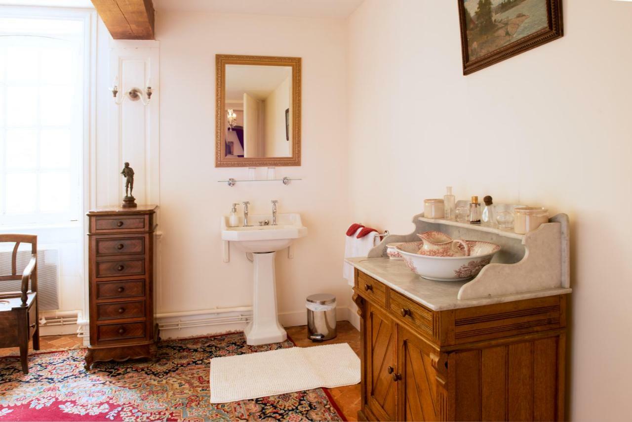 Chateau De Fleury La Foret Bed & Breakfast Igoville Dış mekan fotoğraf